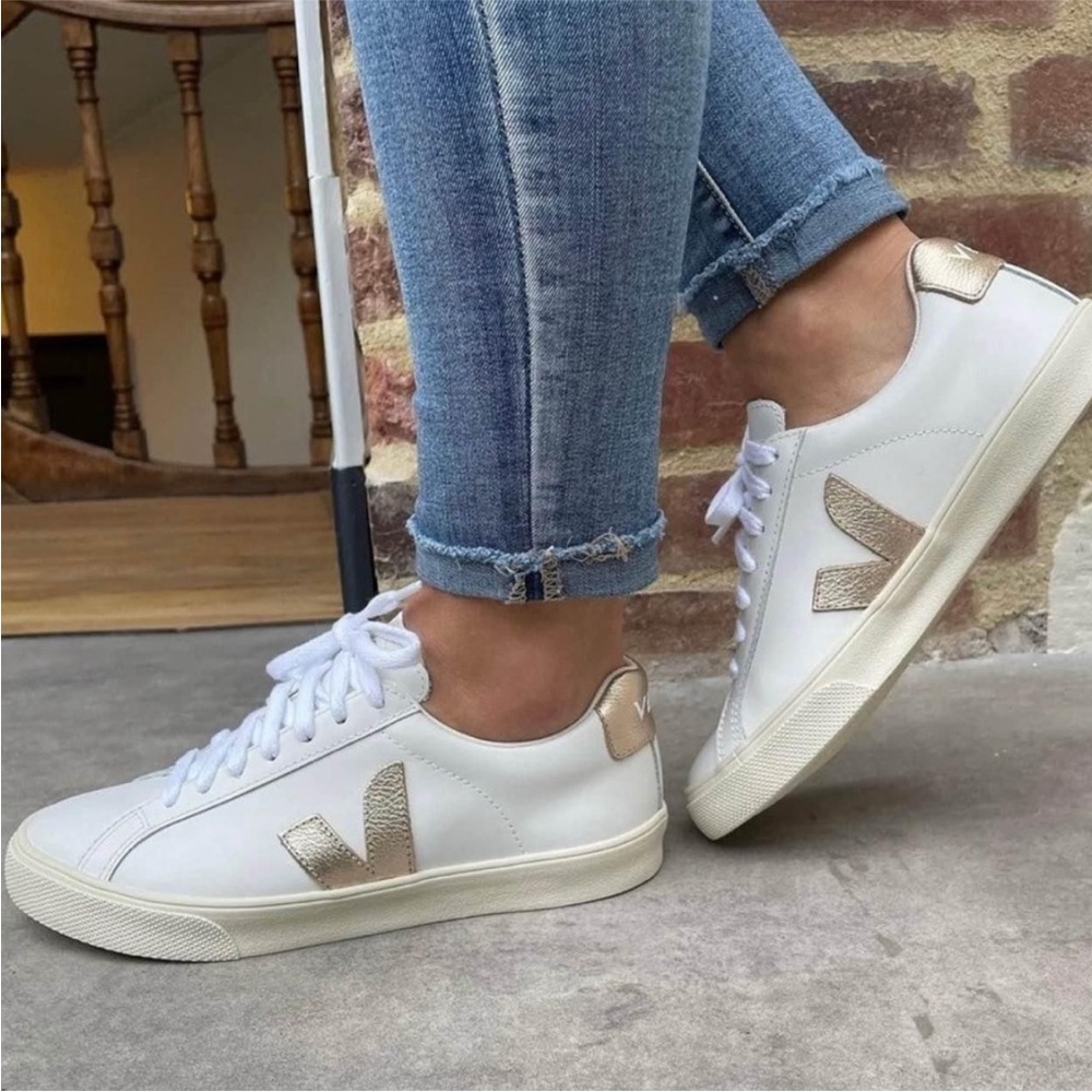 Veja White & Gold Esplar Leather Sneakers Size 37 USA 6
